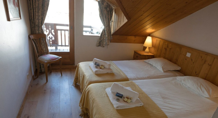 Chalet Roc Merlet, Val D'Isere ski chalet, image 5